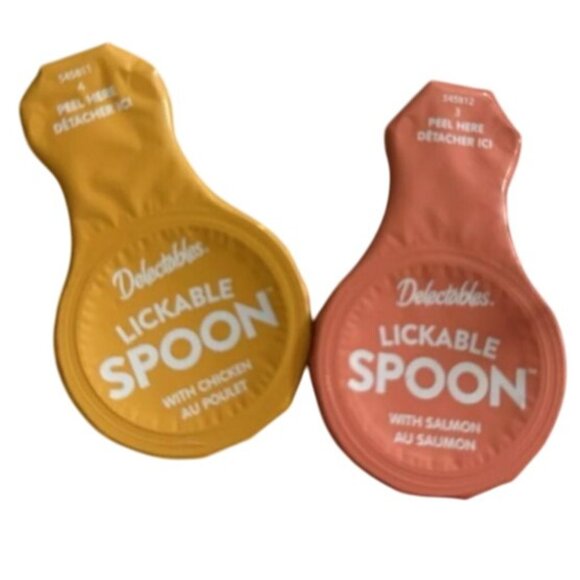 Delectables Lickable Spoon Cat Treat for Quick and Easy Bonding Chicken Salmon - Picture 1 of 1